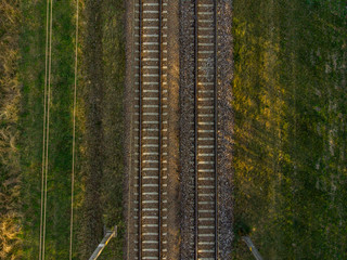 tory i pobocze z trawnika  © Marcin