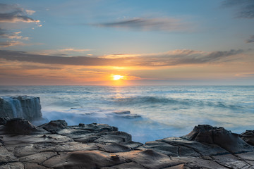 Fototapeta premium Seascape Coastal Sunrise Seascape from Rock Platform