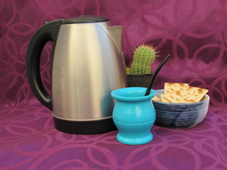 Argentinian mate breakfast with cookies