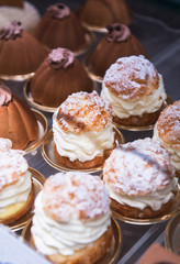 Delicious cake with cream and berries