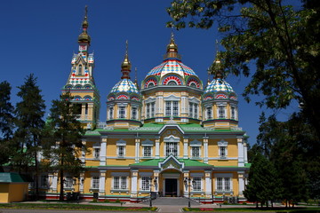 Fototapeta na wymiar Zenkov's Cathedral in Almaty Center