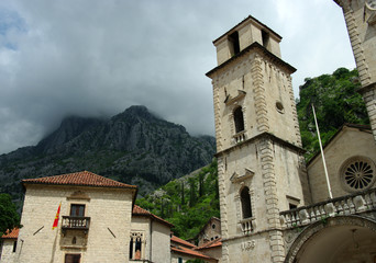 Fototapeta na wymiar Eglise de la ville de Kotor, Monténégro