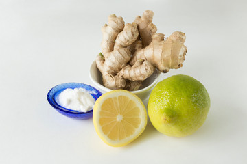 Cleaning with baking soda and lemon
