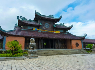 Naklejka premium Famous Bai Dinh temple, Ninh Binh, Vietnam