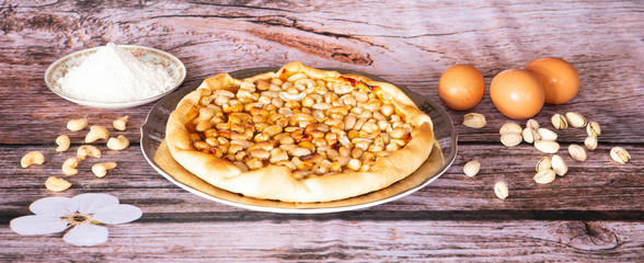 fruit dried tart