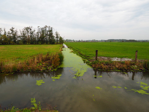 Der gro&szlig;e Graben