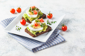 Toast with avocado and egg