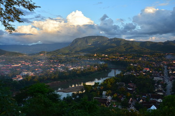 Fototapeta na wymiar Vue Panoramique Luang Prabang Laos