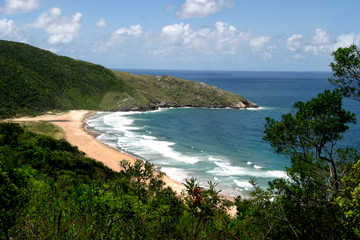 Vista da Lagoinha do Leste - Florianópolis - SC
Essa praia só tem acesso por trilha ou barco.