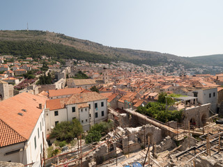 Vista de Dubrovnik desde las murallas de la ciudad