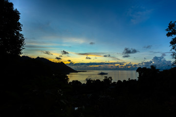 Coucher de soleil à Moorea