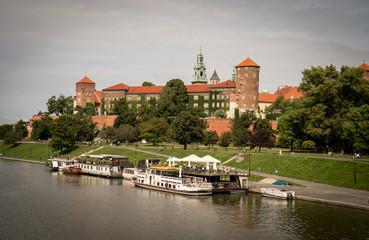 Fototapeta na wymiar Krakow river view with castle