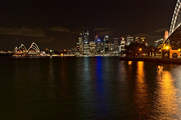 Fototapeta na wymiar Sydney Opera House at night from Milsons Point