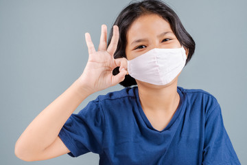 Child OK to Wear Face Mask