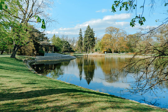Park Ujazdowski in Warsaw in spring time