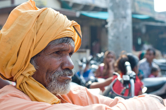 Indian monk , Hindu sadhu , Rajasthan , India	