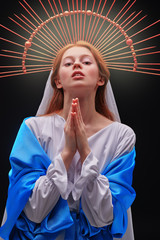 praying Bible Madonna