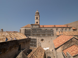 Fototapeta na wymiar Vistas desde la muralla de Dubrovnik