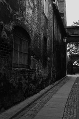 Fototapeta na wymiar narrow street in old town