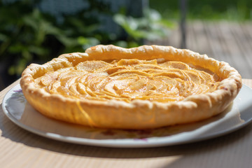 Tarte aux pommes maison