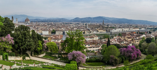 Fototapeta premium Cityscape of Florence at sunset