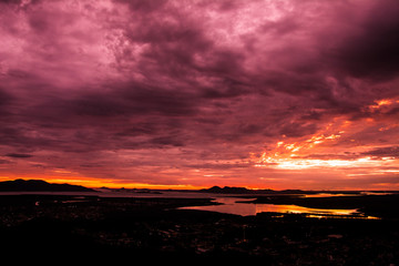 Sunseat or sunrise