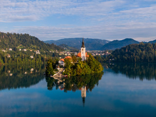 Obraz premium Aerial view of the Bled island in the morning