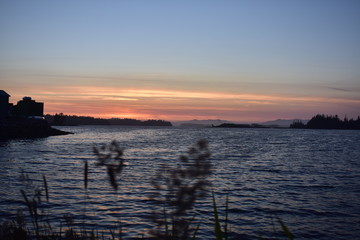 Fototapeta na wymiar Sunset Over Ocean