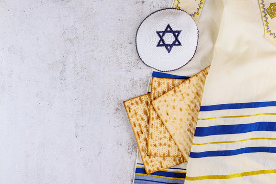 Passover matzoh jewish holiday bread with kipah