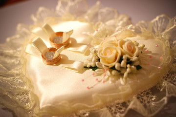 Fototapeta na wymiar Wedding rings 