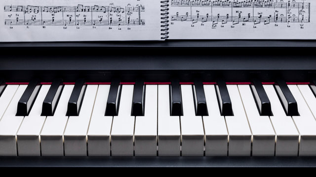 Black and white keys on a electronic piano