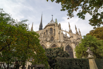 Fototapeta na wymiar The east facade of catholic cathedral Notre-Dame de Paris.