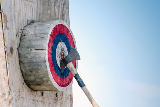 Hitting a bulls eye, can be during a sport, game, or making a deal