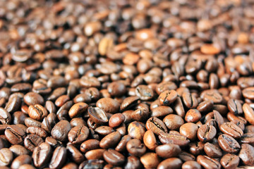 Coffee beans lie in bulk