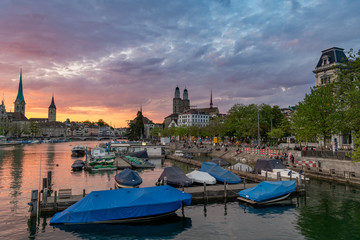 Tramonto sul ponte di Zurigo