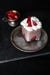 Milk shake Snickers
Chocolate milk shake