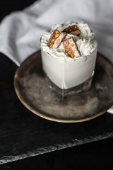 Milk shake Snickers
Chocolate milk shake