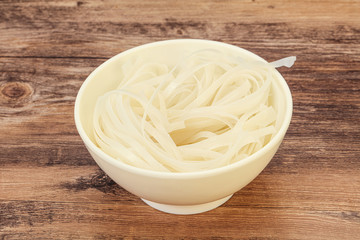 Boiled rice noodle for cooking