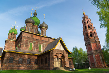 Fototapeta na wymiar St. John the Baptist Church. Yaroslavl, Golden ring, Russia.