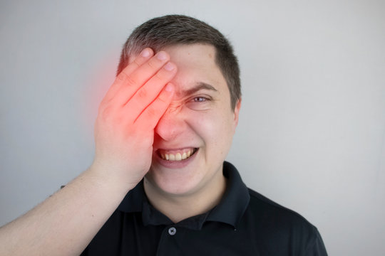 A man suffers from pain in the eye. Patient with ophthalmic disease, uveitis, optic neuritis, conjunctivitis, or eye injury