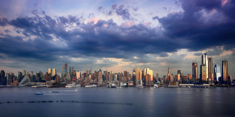 Manhattan Skyline from NewJersey, New York City