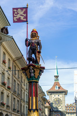 Fototapeta premium Renaissance fountain (XVII c.) Zahringer bear, Bern
