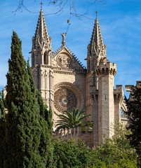close up of Santa Maria Cathedral on a beautiful sunny day in april, Palma de Mallorca, Spain © Martin