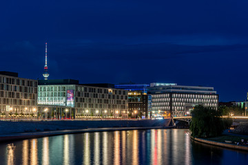 Berlin nocą © Kuba Kisieliński