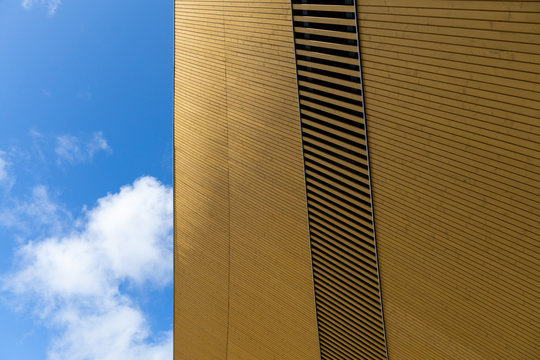 modern wooden facade of oodi the helsinki central library