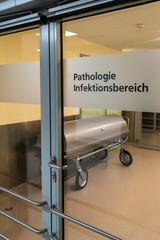 Eingang zur Pathologie 