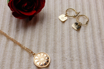Earing Ohring Halskette Römischer Schmuck Römer Necklace Bracelet Armband Schmuck Welthalsektte...