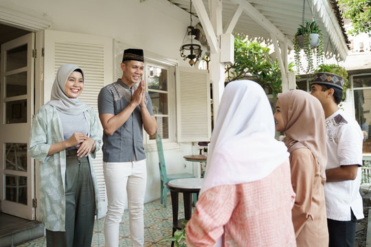 Salam Bilder Durchsuchen 7,851 Archivfotos, und Videos