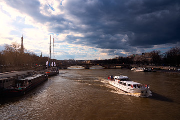 París desde el puente Alejandro III