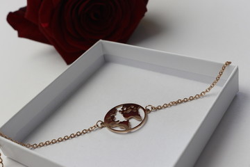 Earing Ohring Halskette Römischer Schmuck Römer Necklace Bracelet Armband Schmuck Welthalsektte...